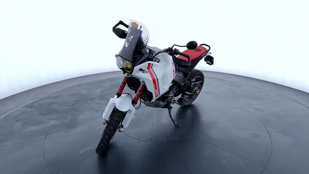 Ducati DesertX (2022 - 25)