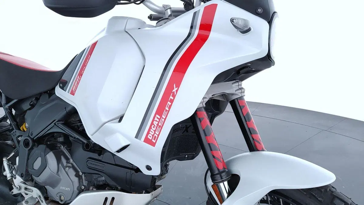 Ducati DesertX (2022 - 25) (9)