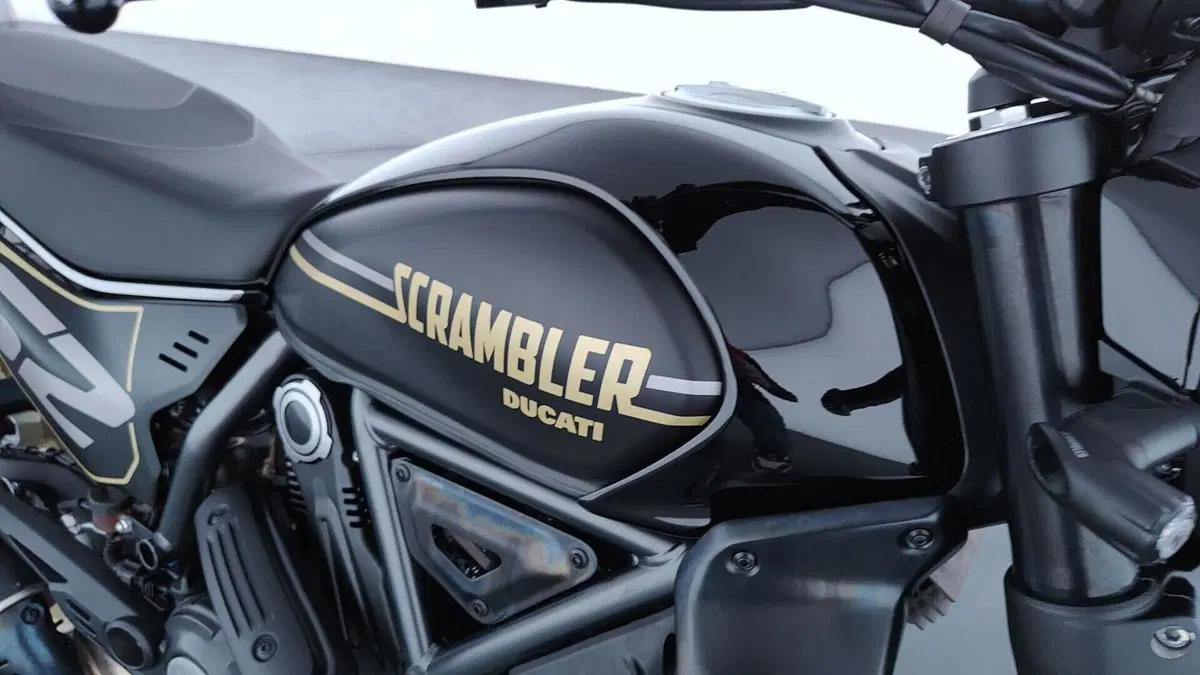 Ducati Scrambler 800 Full Throttle (2025 - 26) (11)