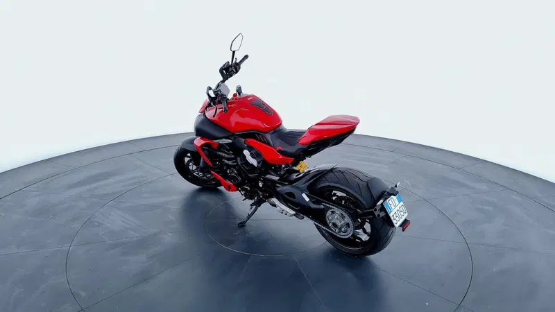 Ducati Diavel V4 (2023 - 26) (8)