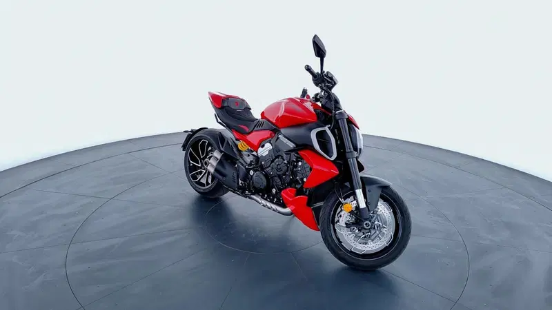 Ducati Diavel V4 (2023 - 26) (3)