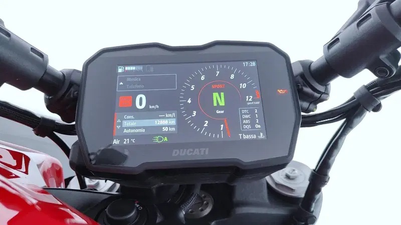 Ducati Diavel V4 (2023 - 26) (16)