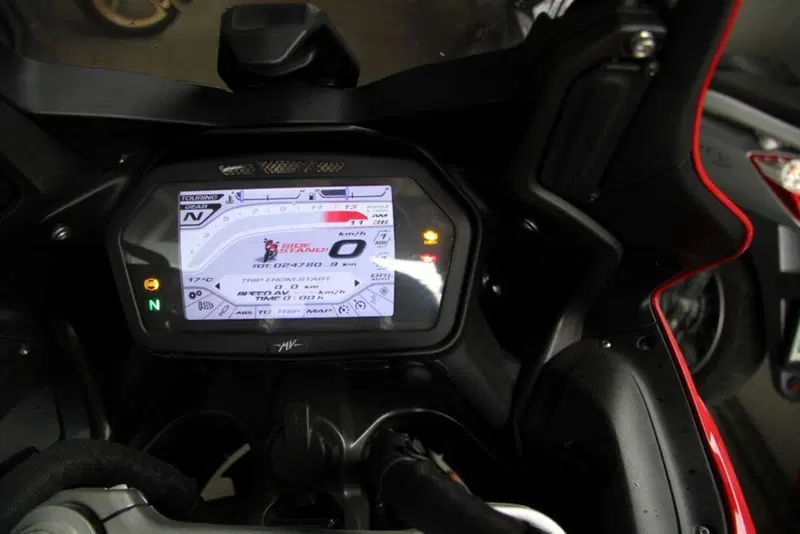 MV Agusta Turismo Veloce 800 Rosso (2021 - 23) (5)