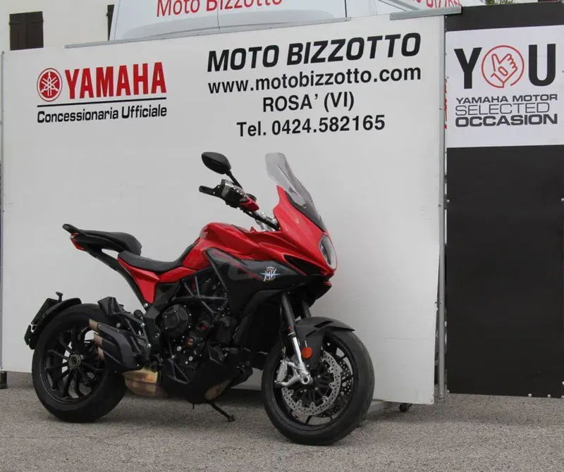 MV Agusta Turismo Veloce 800 Rosso (2021 - 23) (3)