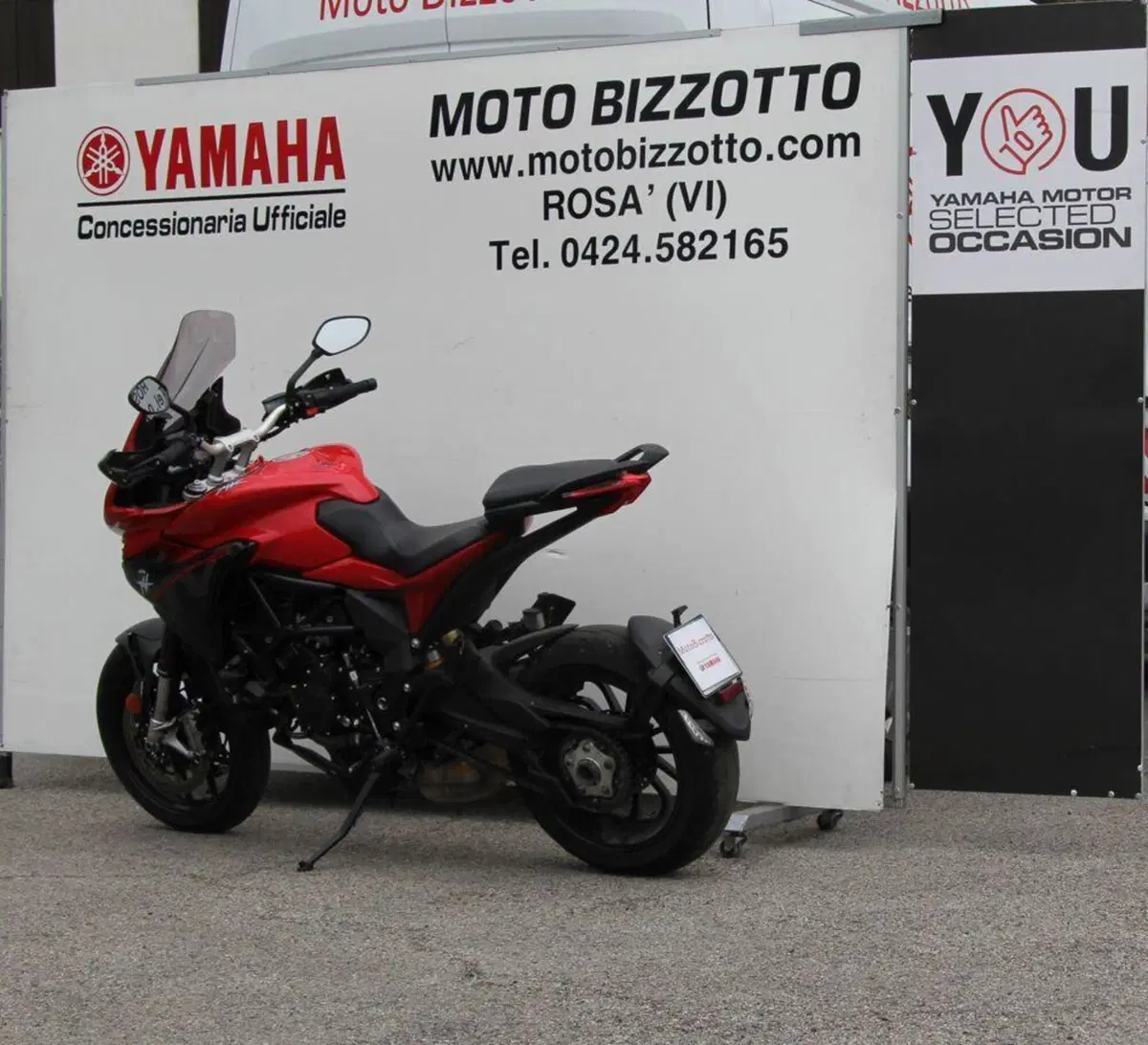 MV Agusta Turismo Veloce 800 Rosso (2021 - 23) (4)