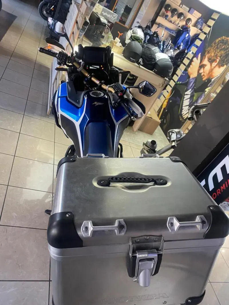 Honda Africa Twin CRF 1000L Desert Track (2019 - 20) (4)