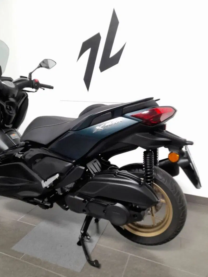Yamaha X-Max 125 Tech Max (2021 - 24) (3)