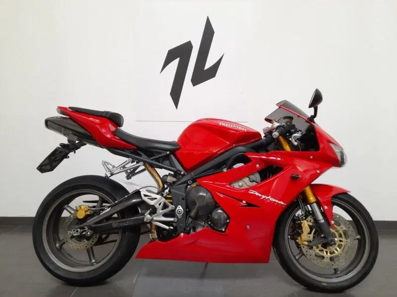 Triumph Daytona 675 (2006 - 08) (5)