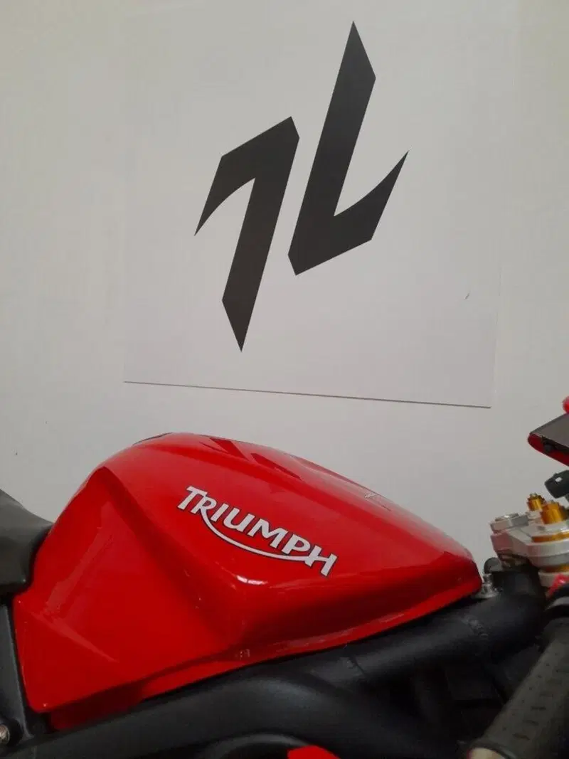 Triumph Daytona 675 (2006 - 08) (8)