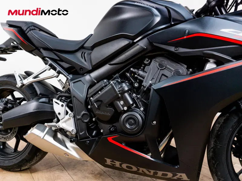 Honda CBR 650 R E-Clutch (2024 - 26) (5)