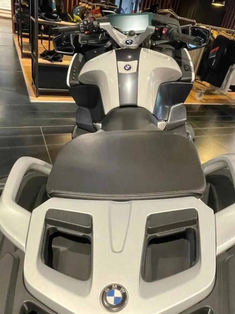 Bmw R 1250 RT (2021 - 25) (4)