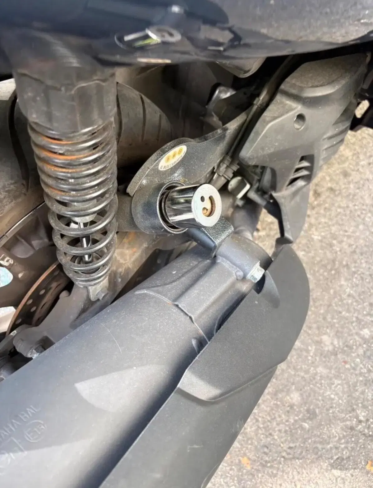 Yamaha N-Max 155 (2022 - 25) (5)