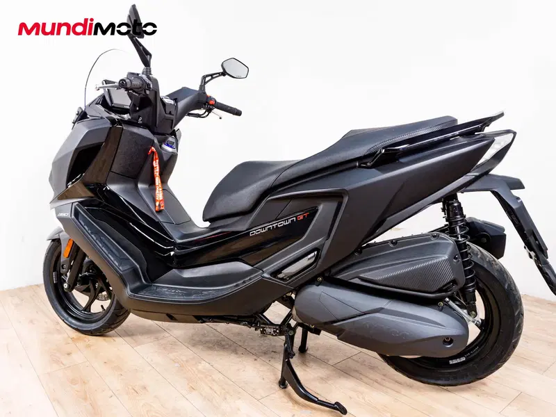 Kymco Downtown 350i ABS (2015 - 17) (7)