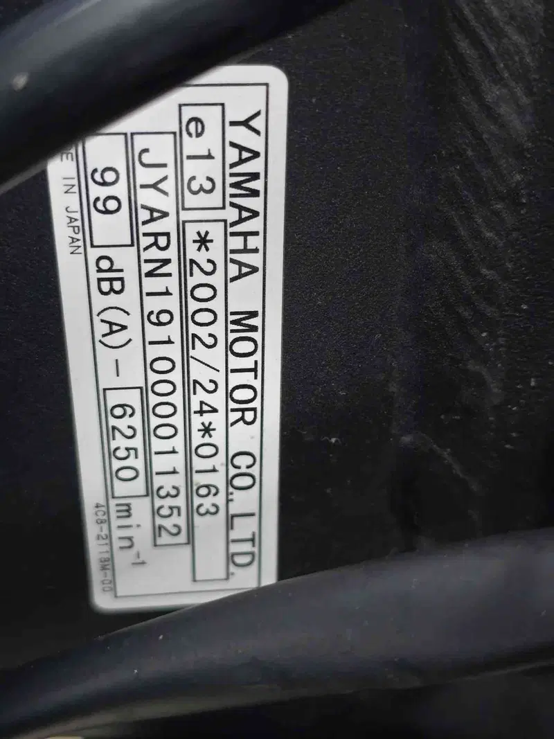 Yamaha YZF R1 (2007 - 08) (14)
