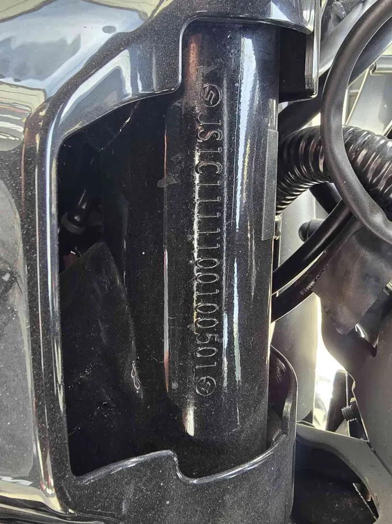 Suzuki Intruder C 1500 T (2013 - 16) (23)