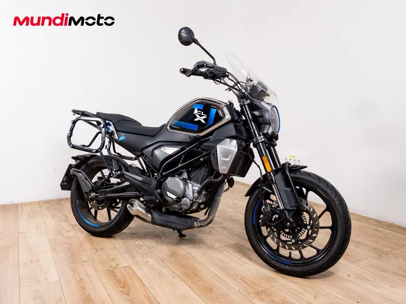 CFMOTO 300CL-X Heritage (2023 - 26) (2)