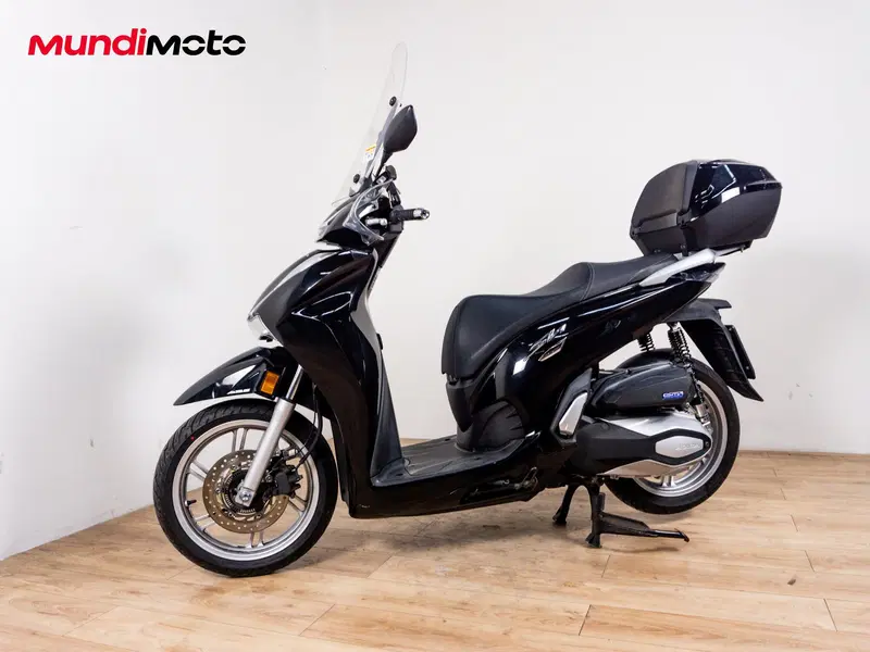 Honda SH 350i Sport (2025 - 26) (8)