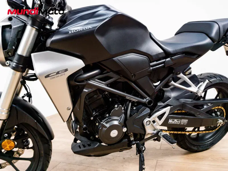 Honda CB 300 R (2020 - 21) (7)