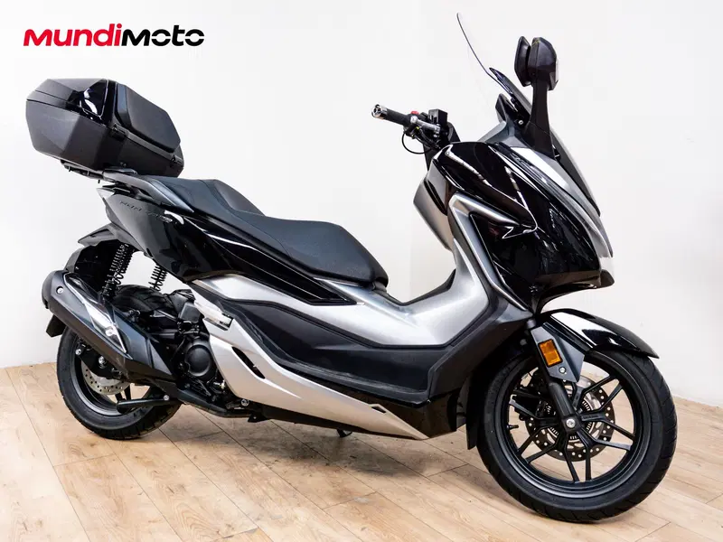 Honda Forza 300 (2019 - 20) (2)