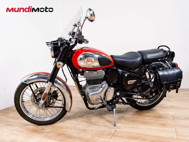 Royal Enfield Classic 350 (2021 - 26) (8)