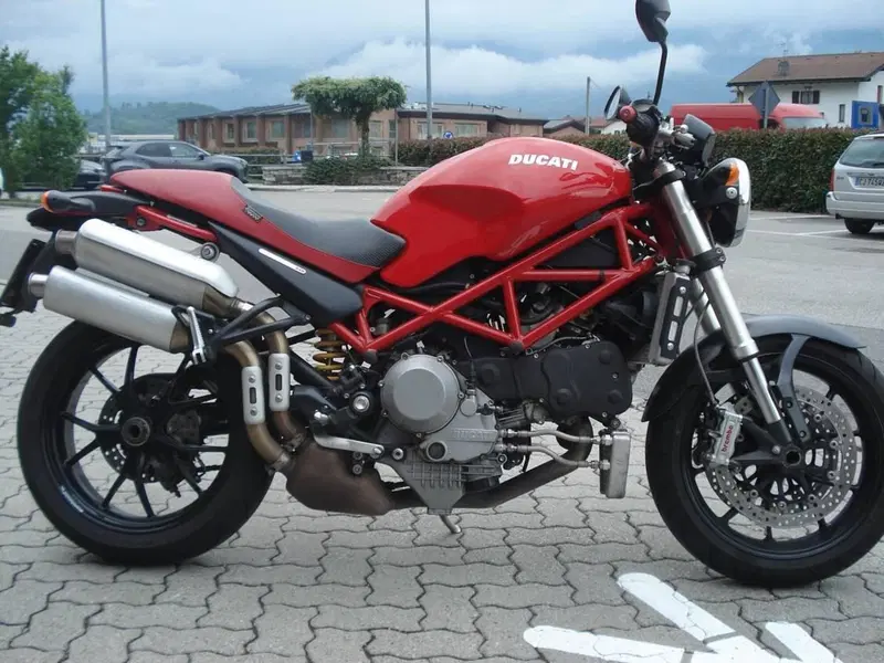 Ducati Monster S4R Testastretta