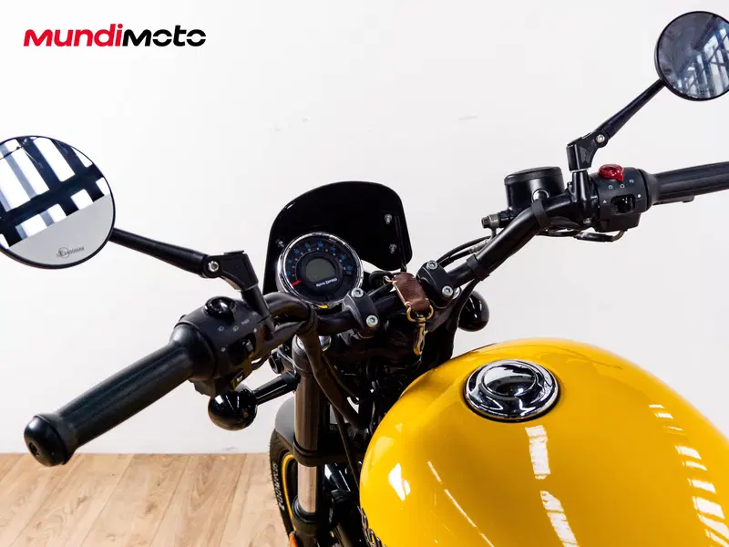 Royal Enfield Meteor 350 (2021 - 26) (11)