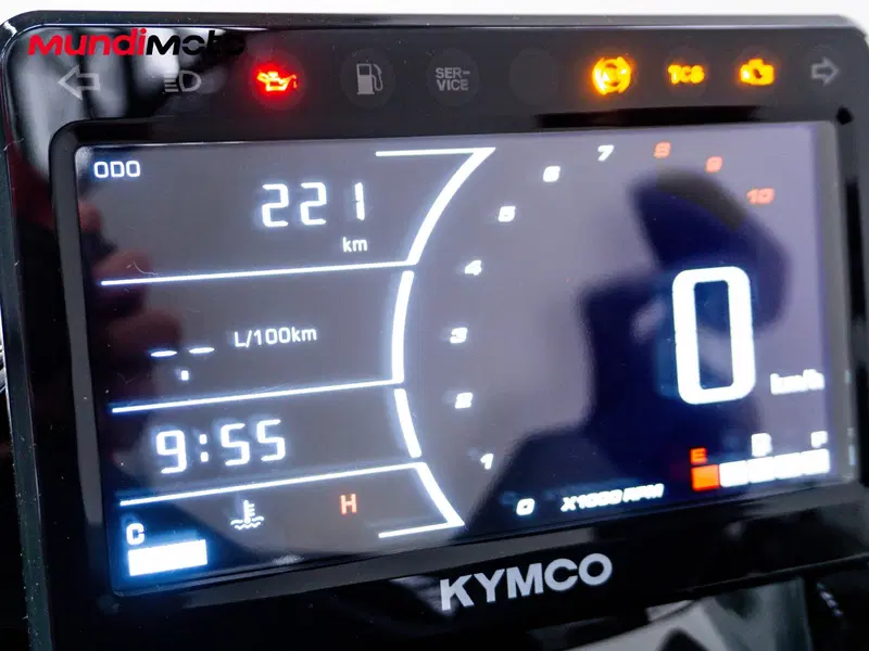 Kymco Downtown 350i ABS (2015 - 17) (12)