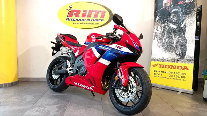 Honda CBR 600 RR (2024 - 26) (5)