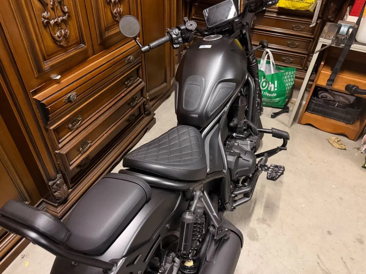 Honda CMX 1100 Rebel + Special Edition DCT (2025 - 26) (2)