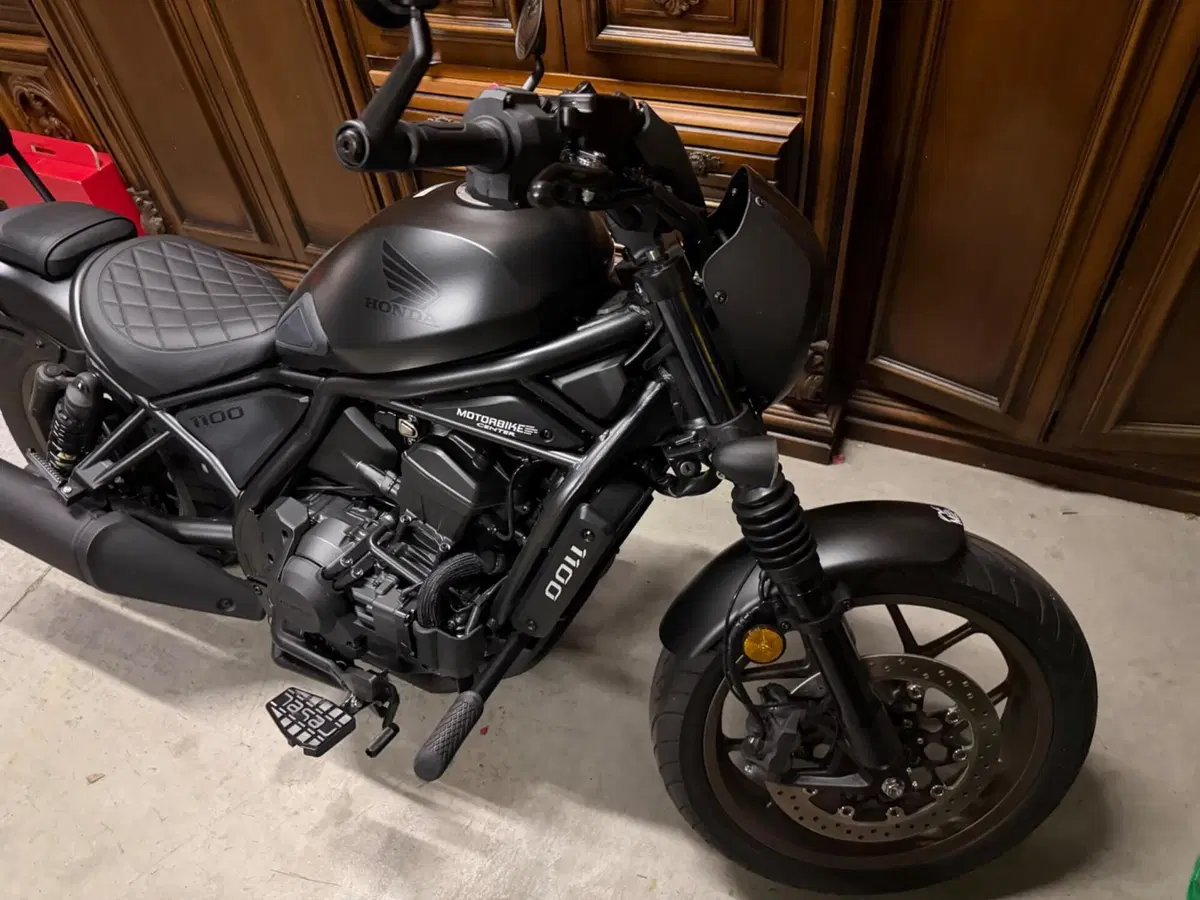Honda CMX 1100 Rebel + Special Edition DCT (2025 - 26) (4)