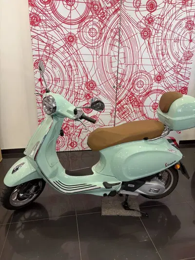 Vespa Primavera 150 (2021 - 23) usata