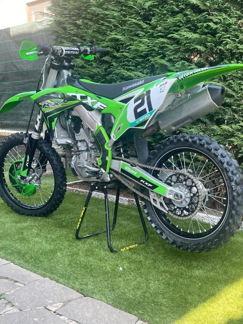 Kawasaki KX 250 F (2018) (3)