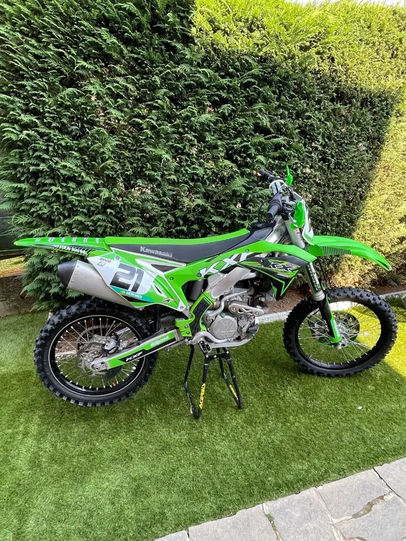 Kawasaki KX 250 F (2018) (6)