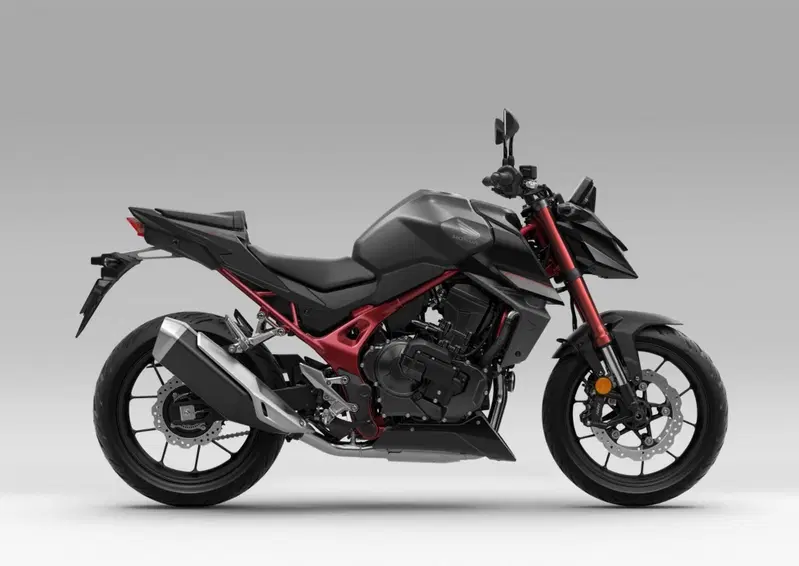 Honda CB 750 Hornet (2026) (3)