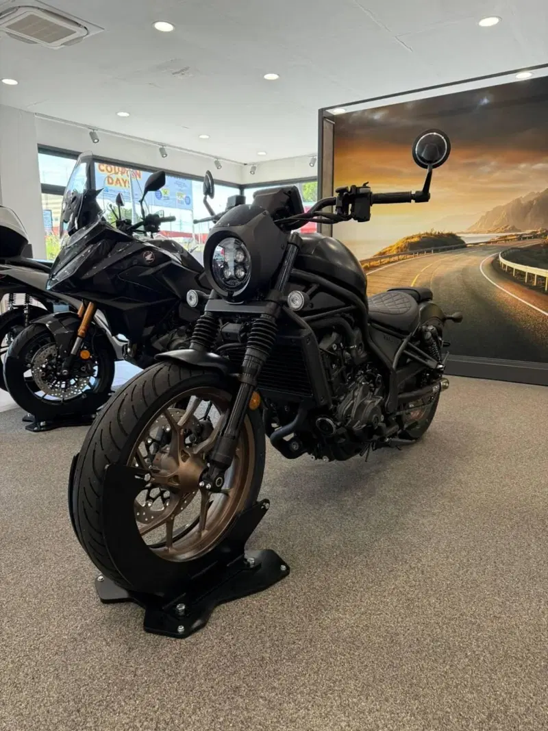 Honda CMX 1100 Rebel + Special Edition DCT (2025 - 26)