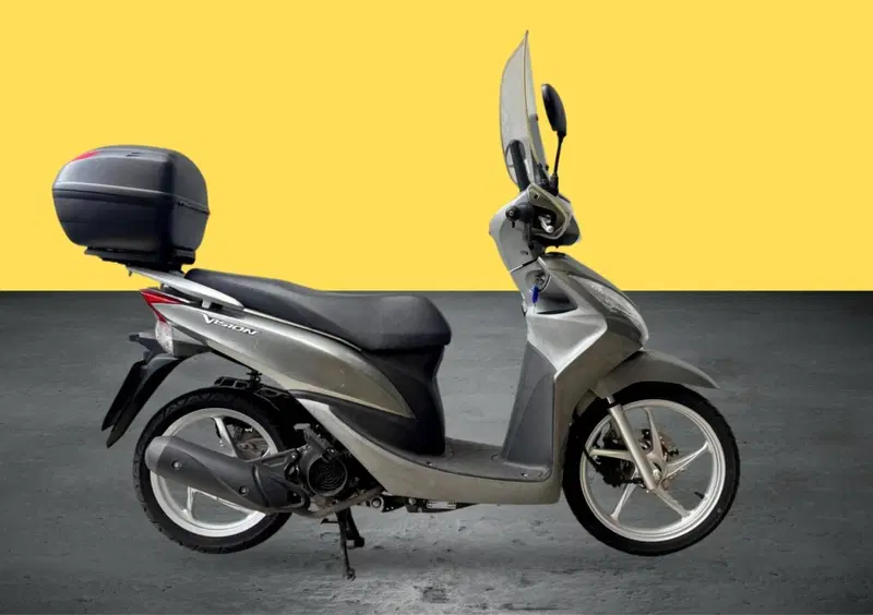 Honda Vision 110 (2011 - 16) (3)