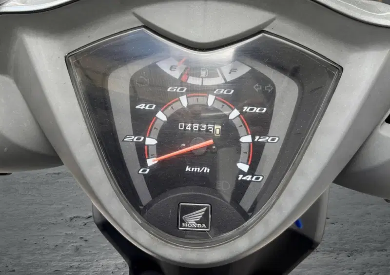 Honda Vision 110 (2011 - 16) (5)