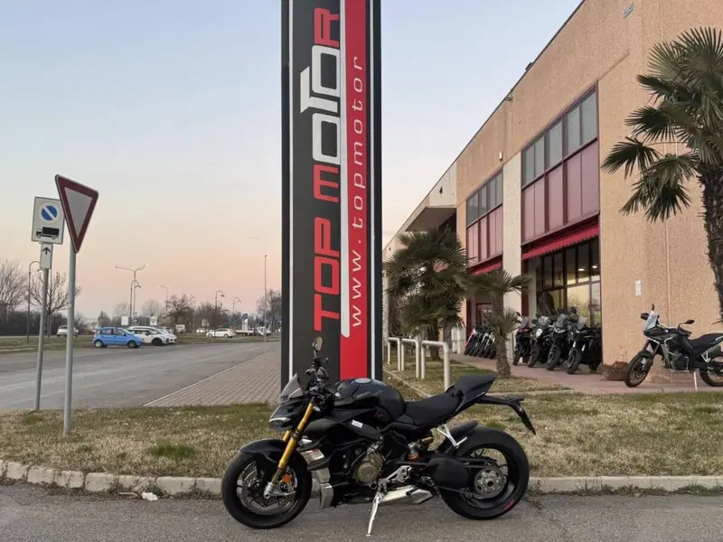 Ducati Streetfighter V4 1100 S (2021 - 22) (9)