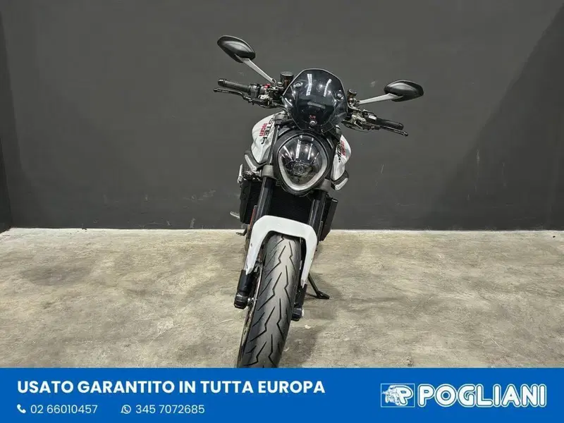 Ducati Monster 937 + (2021 - 25) (3)