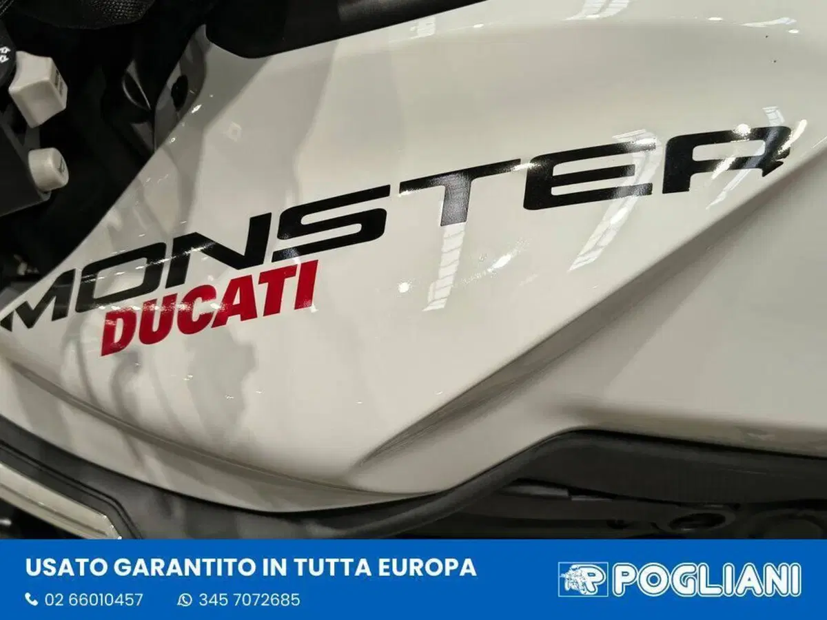Ducati Monster 937 + (2021 - 25) (6)