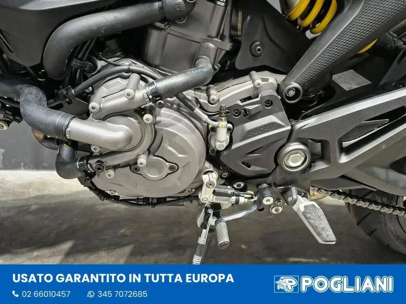 Ducati Monster 937 + (2021 - 25) (7)