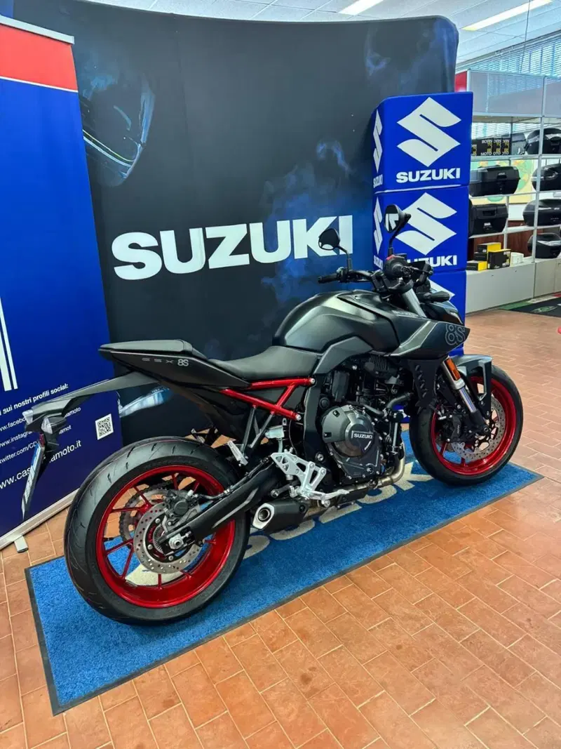 Suzuki GSX-8S (2025 - 26) (3)