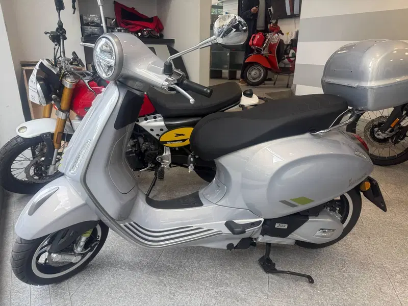 Vespa Primavera 150 Tech (2024 - 25)