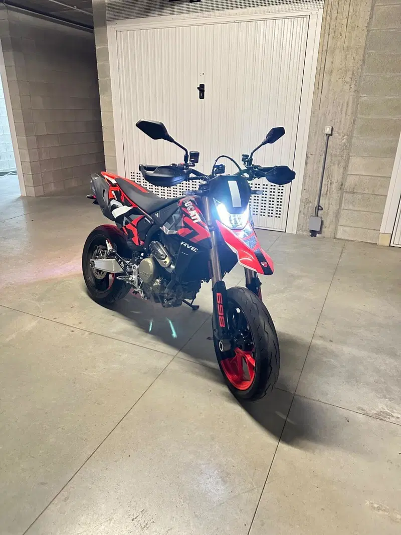 Ducati Hypermotard 698 Mono RVE (2024 - 26) (4)