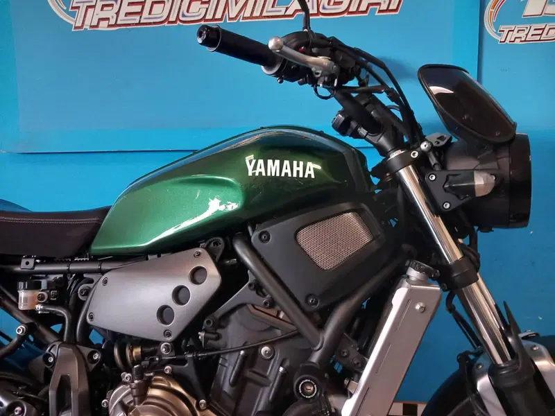 Yamaha XSR 700 ABS (2016 - 20) (18)