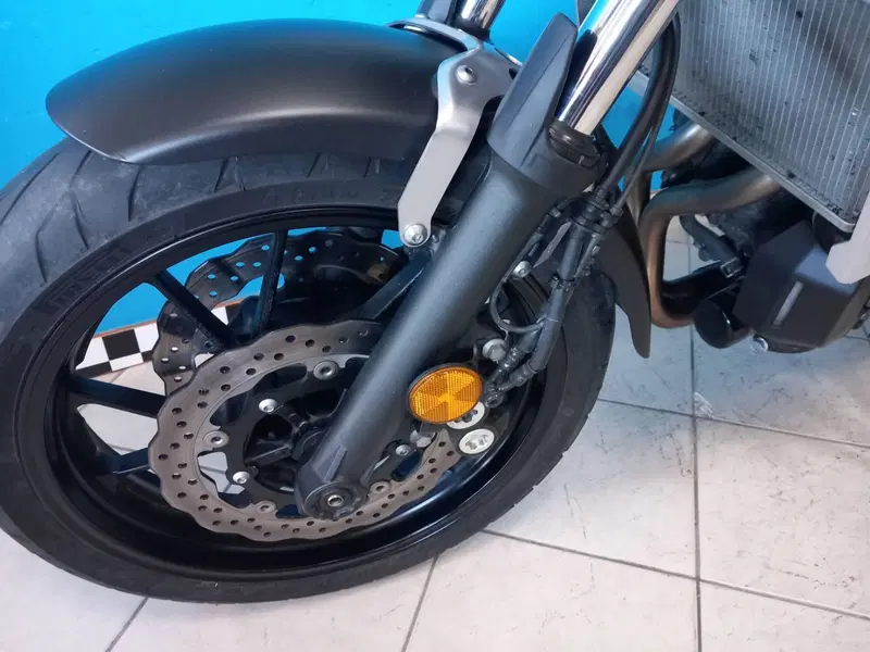 Yamaha XSR 700 ABS (2016 - 20) (7)