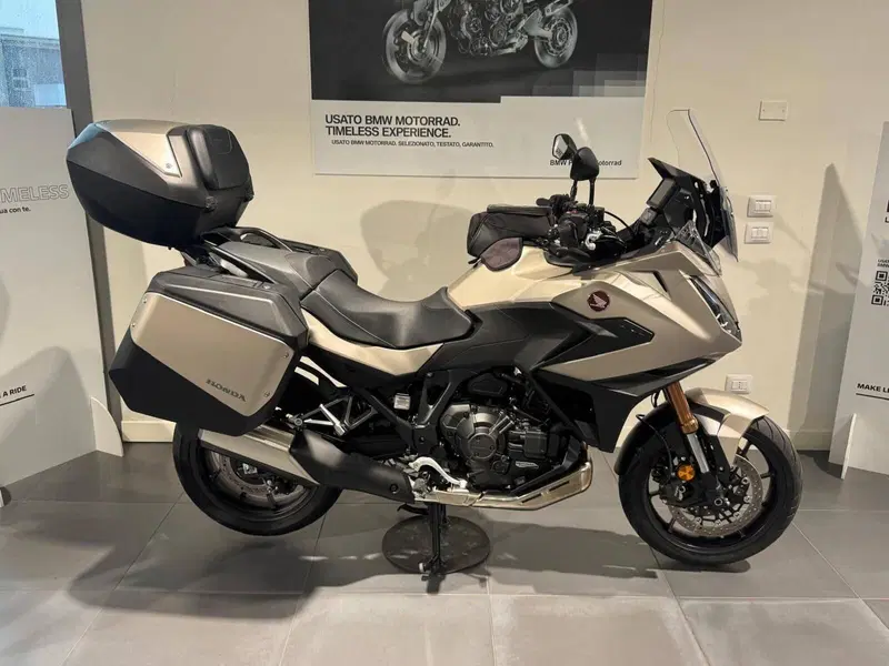 Honda NT 1100 DCT Electronic Suspension (2025 - 26) (2)