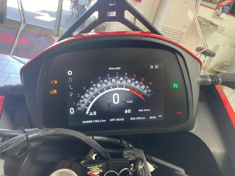 Moto Morini X-Cape 650 (2021 - 26) (3)