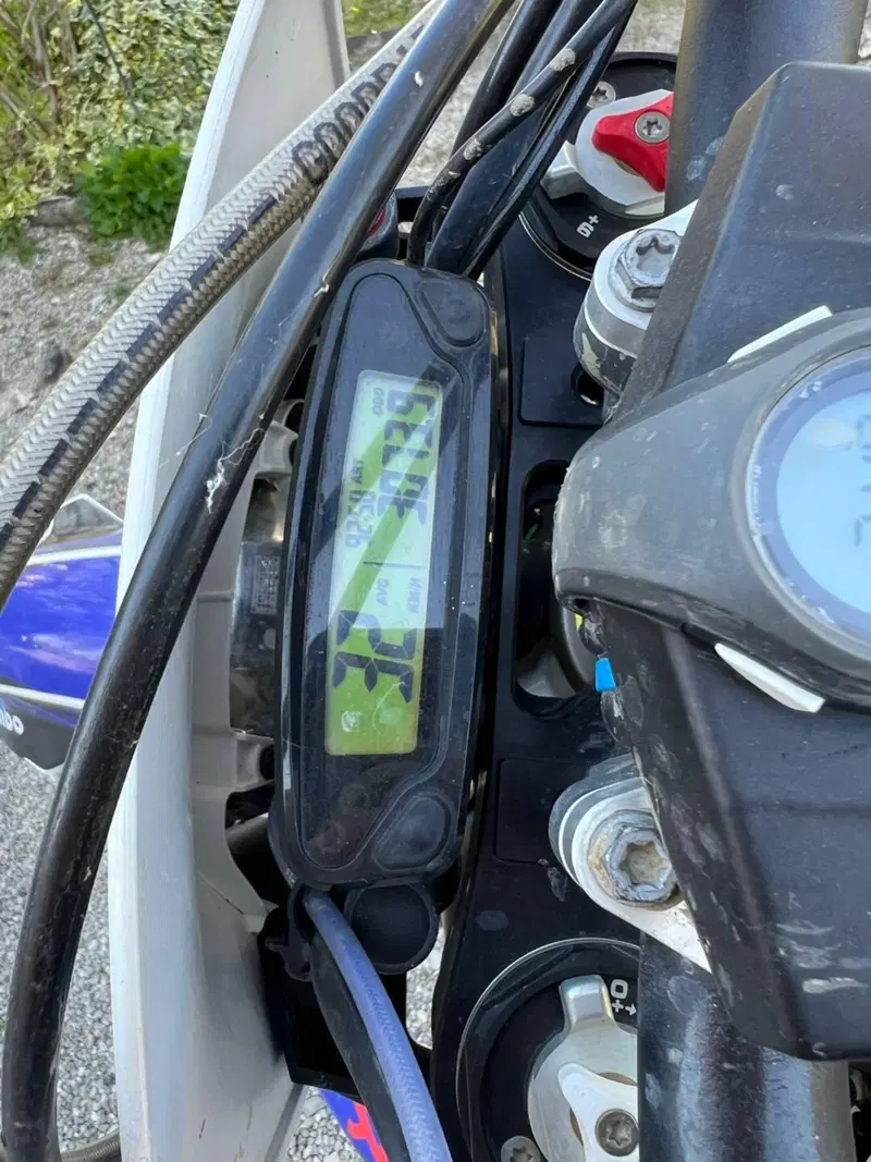 Husqvarna TE 250i (2018) (3)
