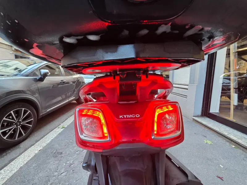 Kymco Downtown 350i ABS (2016 - 20) (5)